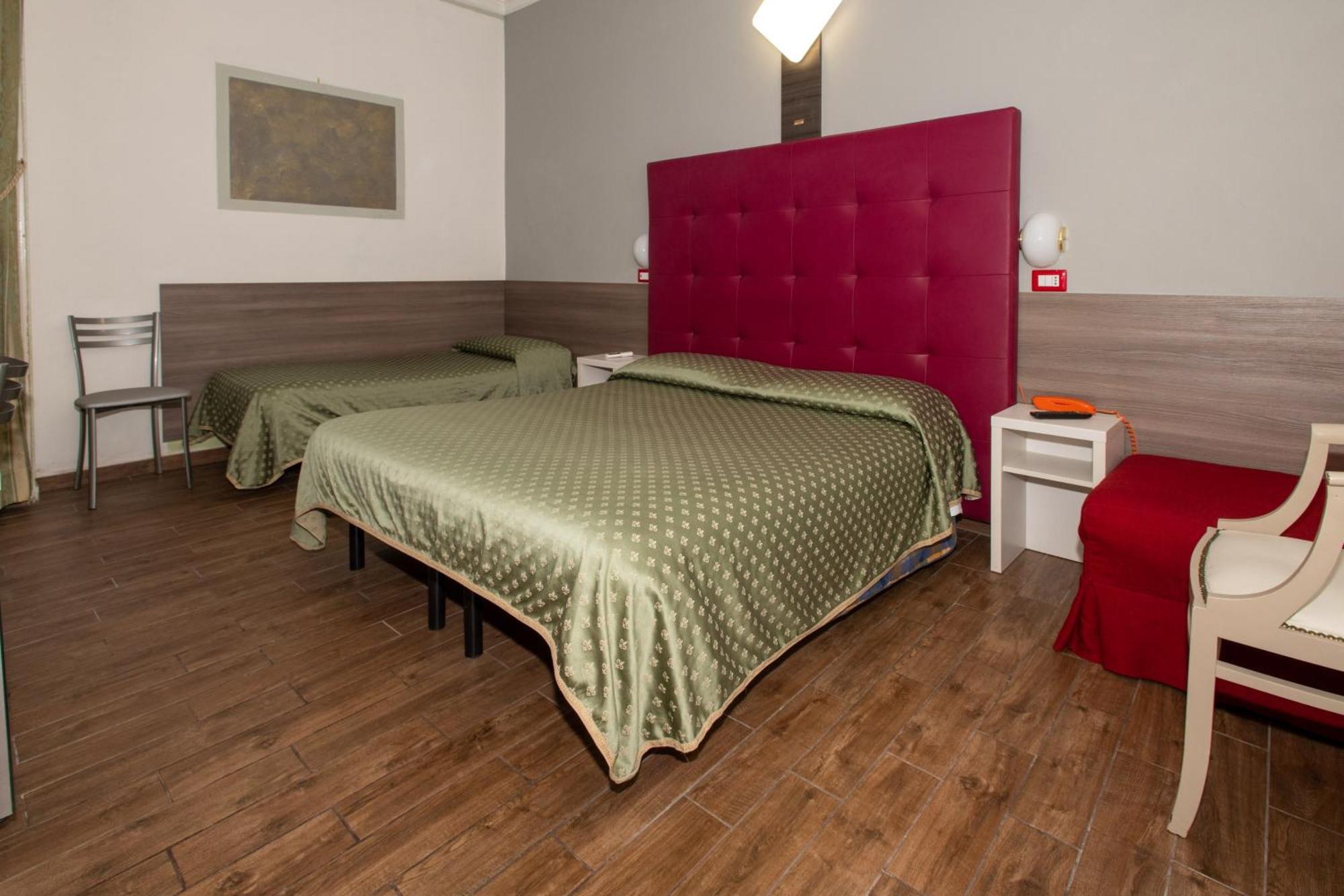 Hotel Piola — Fotos 1